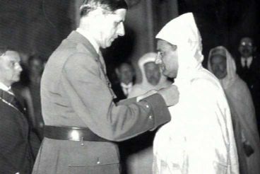 Libérée par les goumiers marocains, 10 ans plus tard, la Corse servira de terre d'exil pour le roi Mohammed V