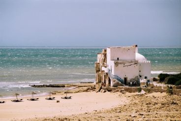 Nomad #108 : Sidi Kaouki, le saint préféré des surfeurs au Maroc