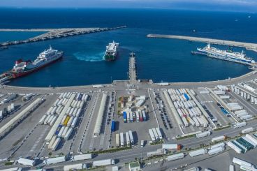 Une collision entre une vedette et un ferry près de Tanger Med fait 2 disparus
