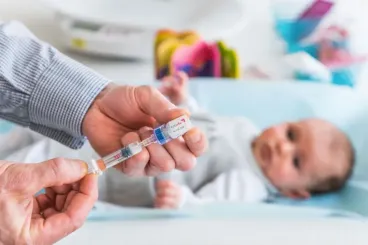 Rougeole au Maroc : La couverture vaccinale dépasse 95%, les cas baissent de 80%